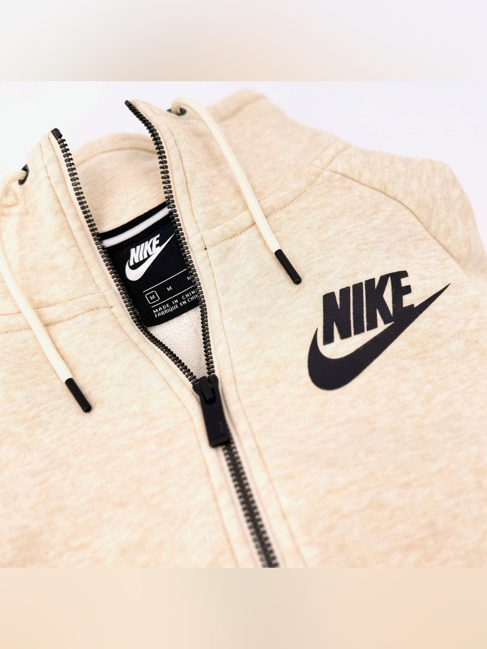Nike Sportswear Women’s M Cream Oatmeal Half Zip Funnel Neck Sweatshirt
